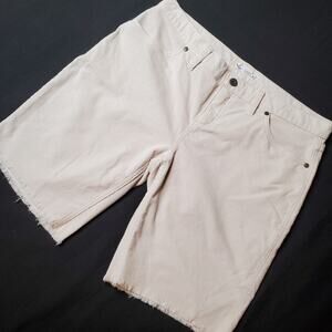 Carve Designs Women's Size 8 Oahu 10" Corduroy Cutoff Short Ivory White